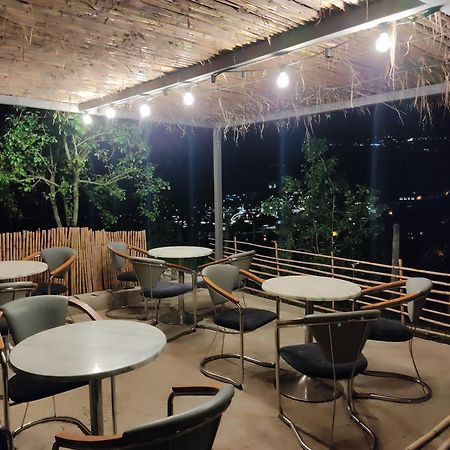 Guest House Pashollari بيرات المظهر الخارجي الصورة