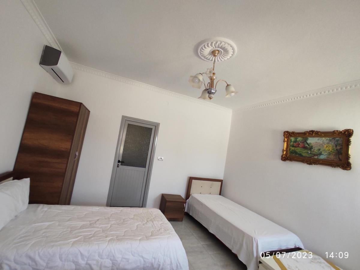 Guest House Pashollari بيرات المظهر الخارجي الصورة