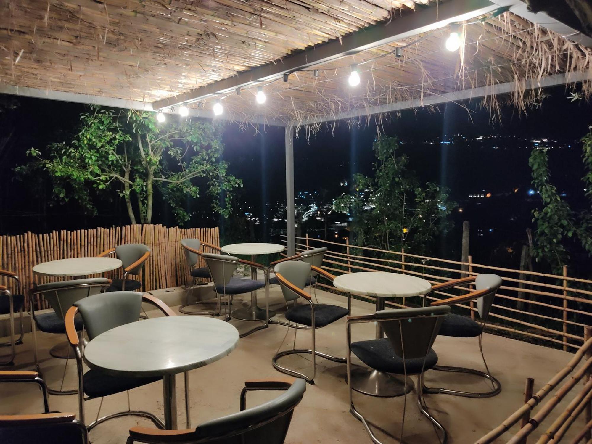 Guest House Pashollari بيرات المظهر الخارجي الصورة
