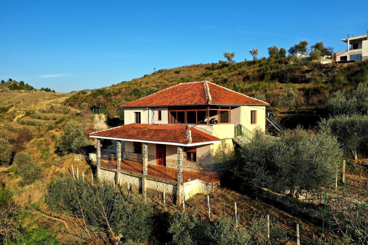 Guest House Pashollari بيرات المظهر الخارجي الصورة