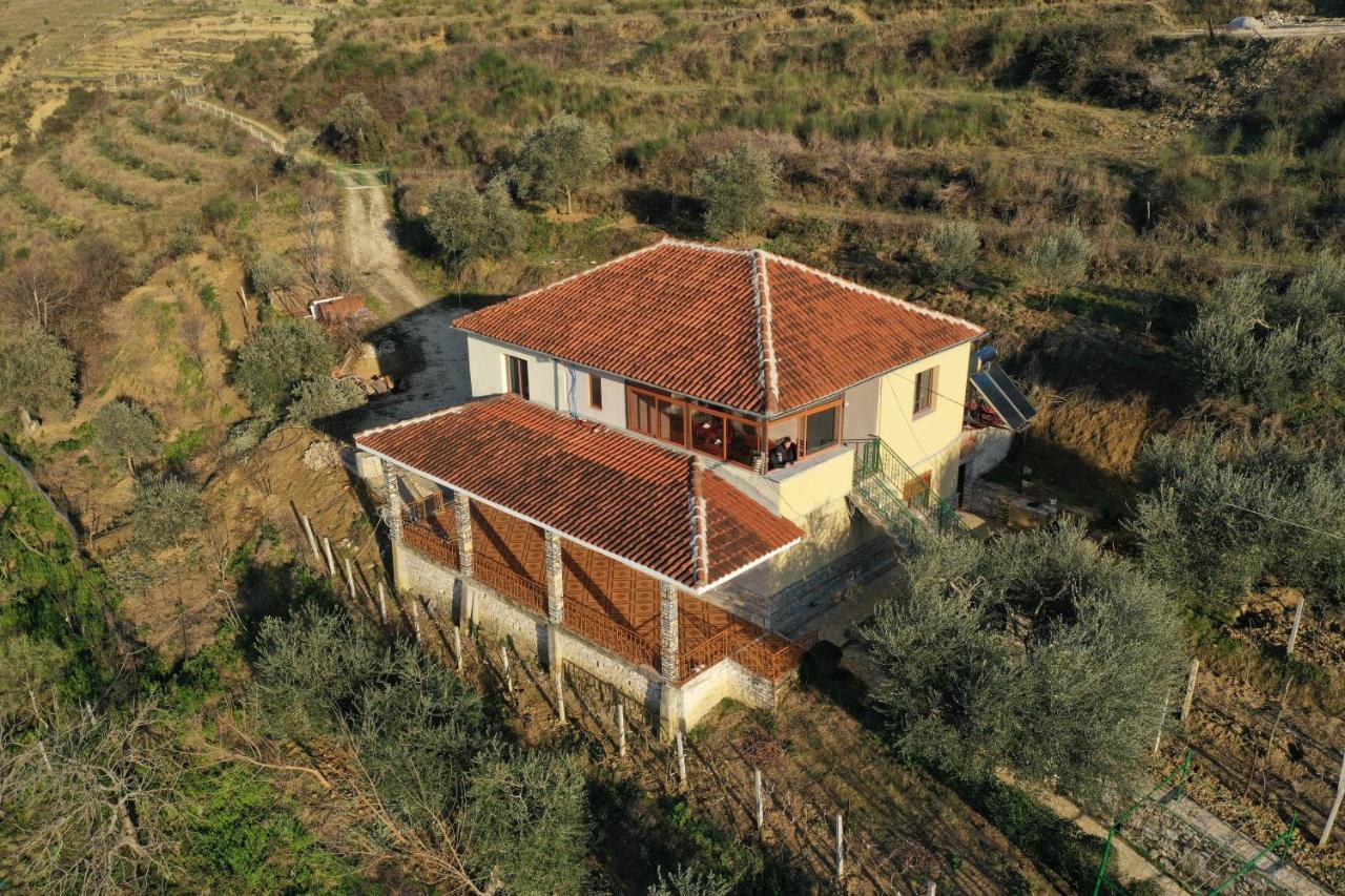 Guest House Pashollari بيرات المظهر الخارجي الصورة